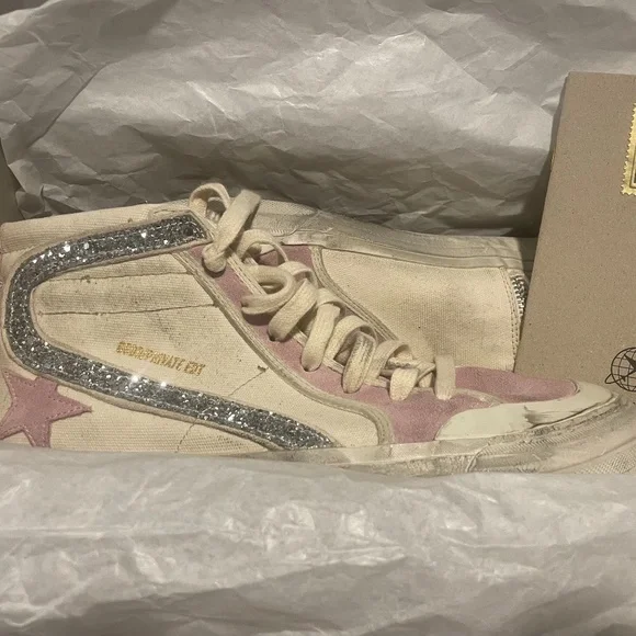 Golden Goose | Shoes | Exclusive Nordstrom Edit Golden Goose   Gray and Pink Star Sneakers- Nordstrom Special Edition main image 0